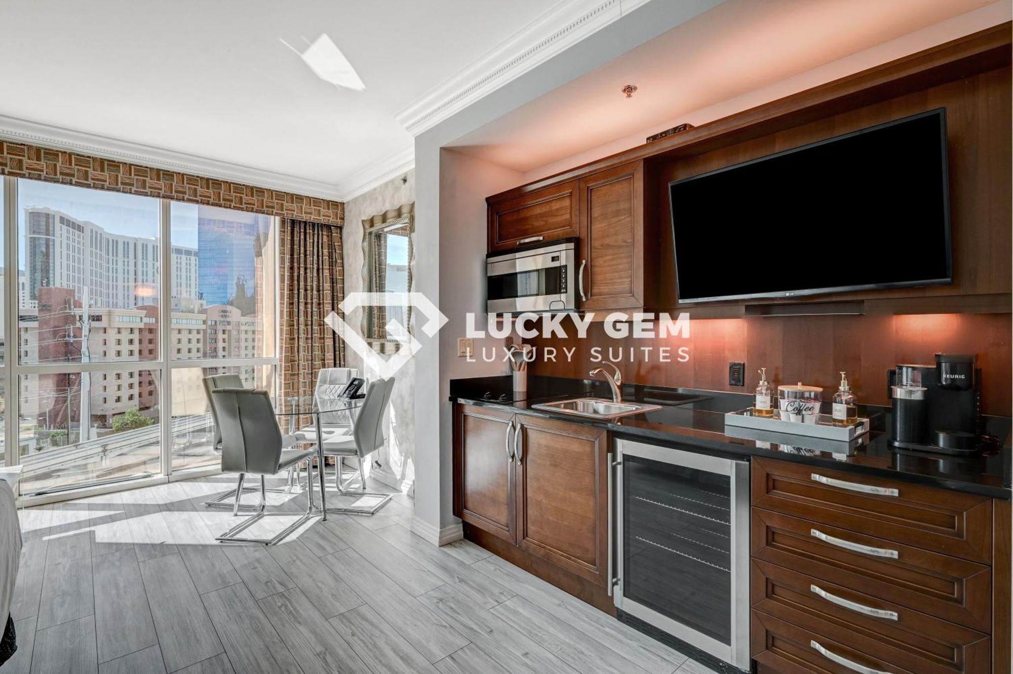 Lucky Gem Penthouse & Luxury Suites At Signature Resort, Strip View 509 Лас-Вегас Екстер'єр фото